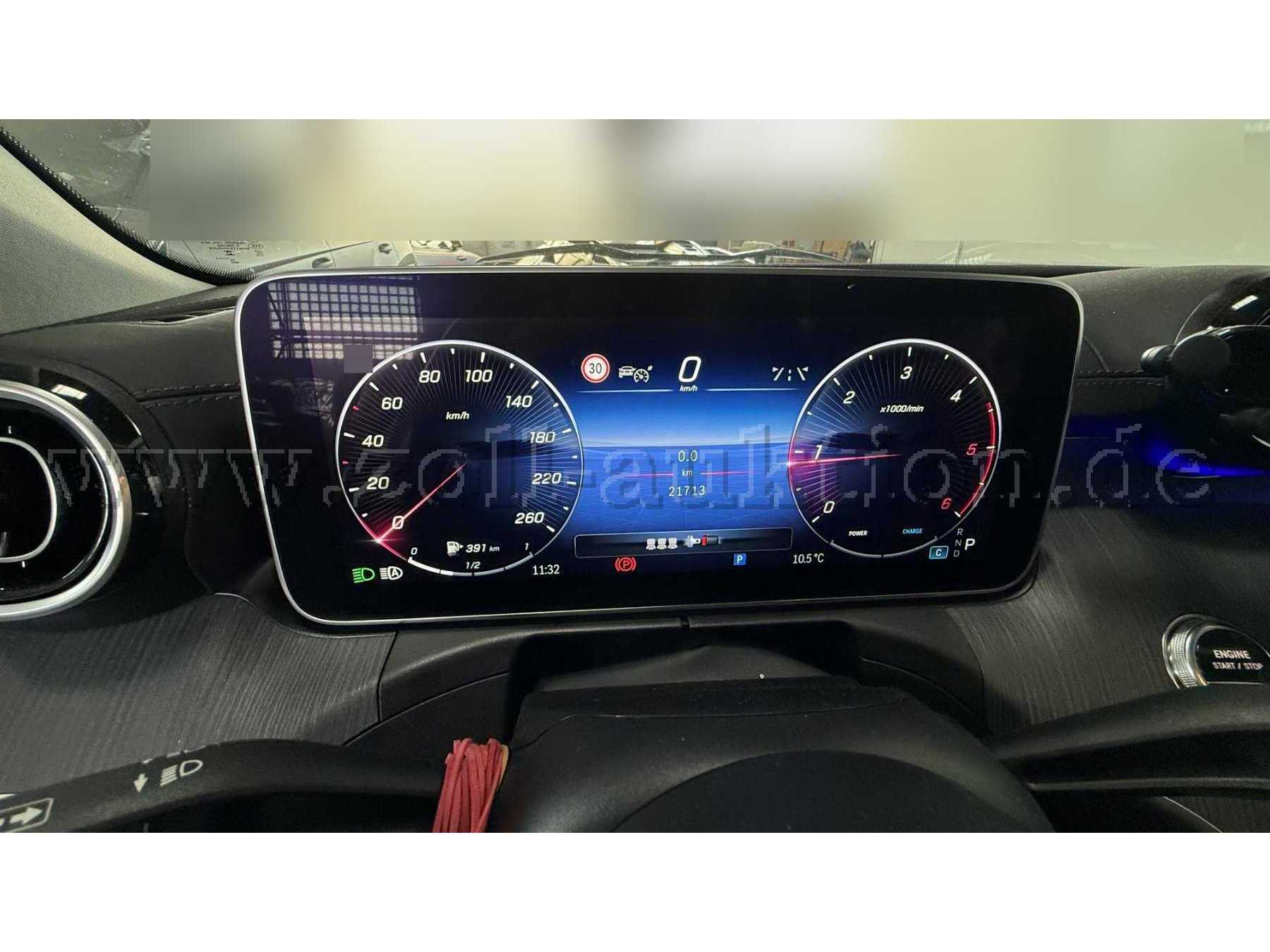 Tacho mit laufenden Motor