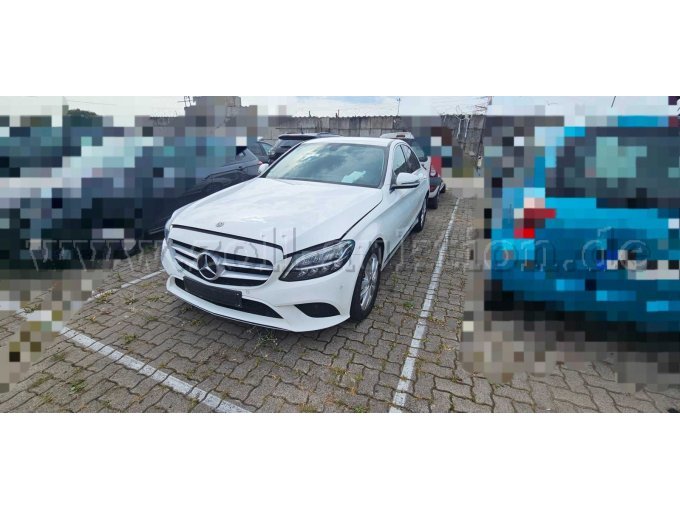 Frontansicht schräg