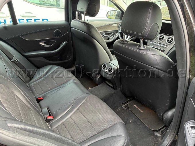 Rückbank-Beifahrerseite