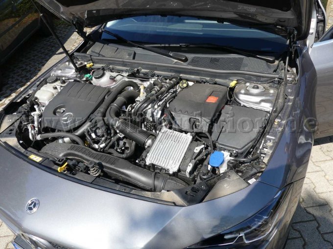 1 Mercedes-Benz CLA 250 e SB Progressive EURO 6 - BD8-3820E – foto 9 – kavel bij Zoll-Auktion, Krefeld