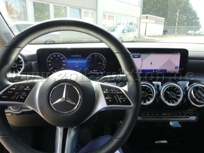 1 Mercedes-Benz CLA 250 e Shooting Brake mit EQ - BD8-3821E – foto 7 – kavel bij Zoll-Auktion, Krefeld
