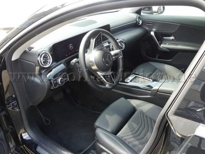 1 Mercedes-Benz CLA 250 e Shooting Brake mit EQ - BD8-3821E – foto 6 – kavel bij Zoll-Auktion, Krefeld