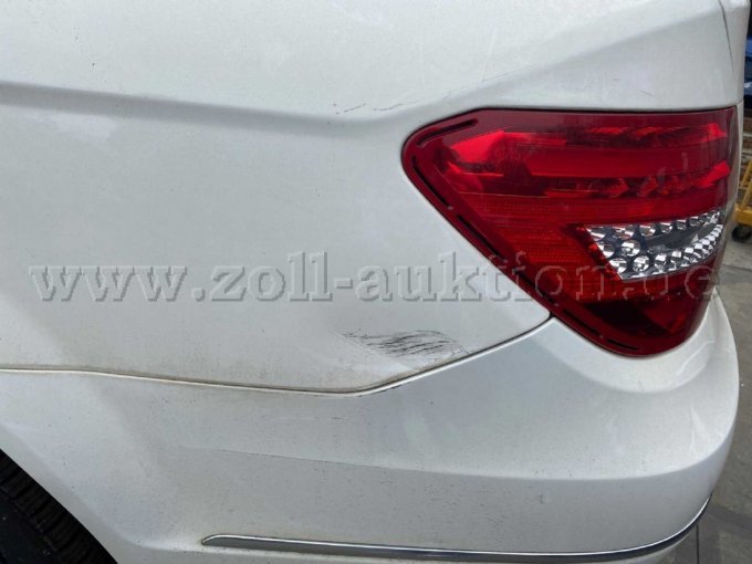 Schramme am Seitenteil hinten links