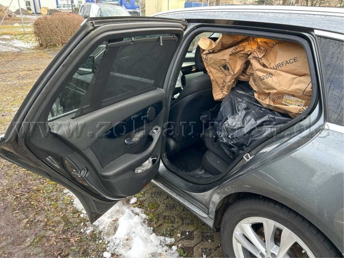 Einstieg hinten links