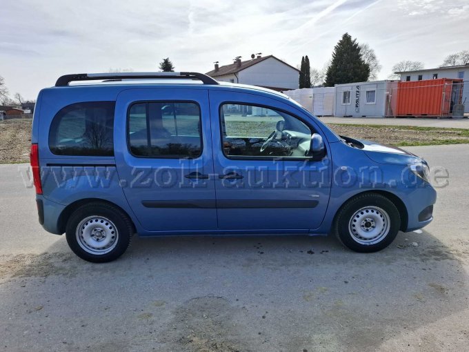 seitlich Beifahrerseite