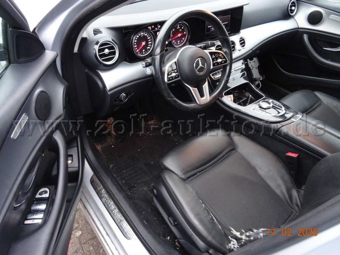 Innenraum Fahrerseite