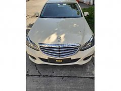 Mercedes-Benz E 200 Bluetec, Front