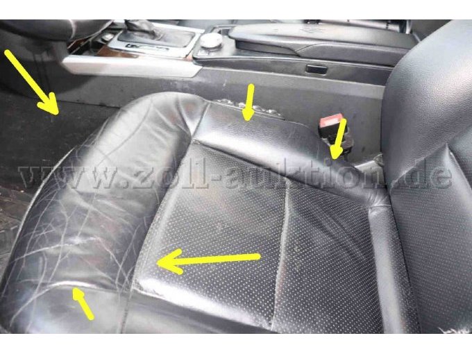 Sitzubeschädigung Vorne