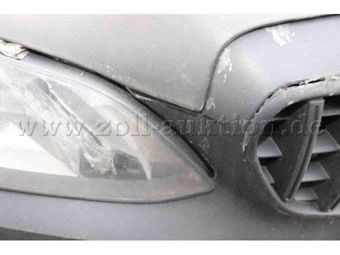 Detail Kühlergrill Beifahrerseite