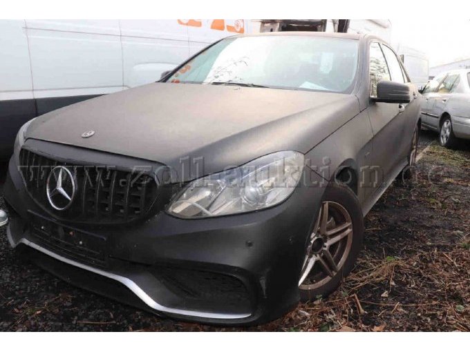 Vorne Fahrerseite Vorne Fahrerseite