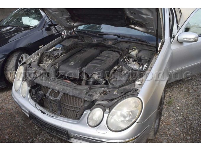 1 Mercedes-Benz E 220 CDI – foto 6 – kavel bij Zoll-Auktion, Müllenbach