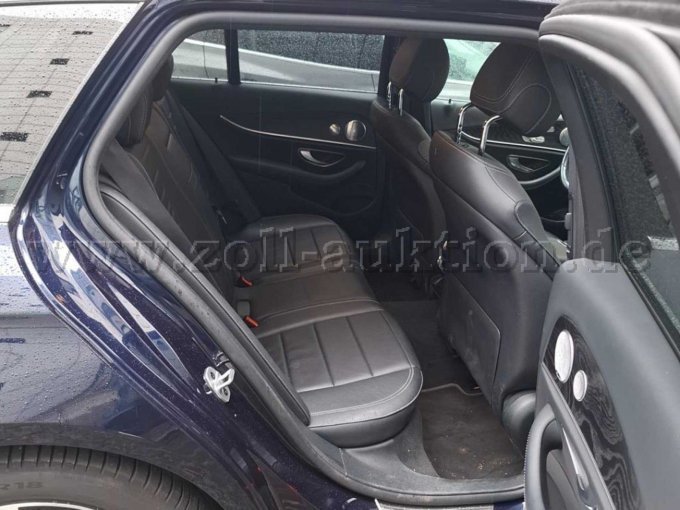 1 Mercedes-Benz E 300 DE T Kombilimousine – foto 6 – kavel bij Zoll-Auktion, Essen