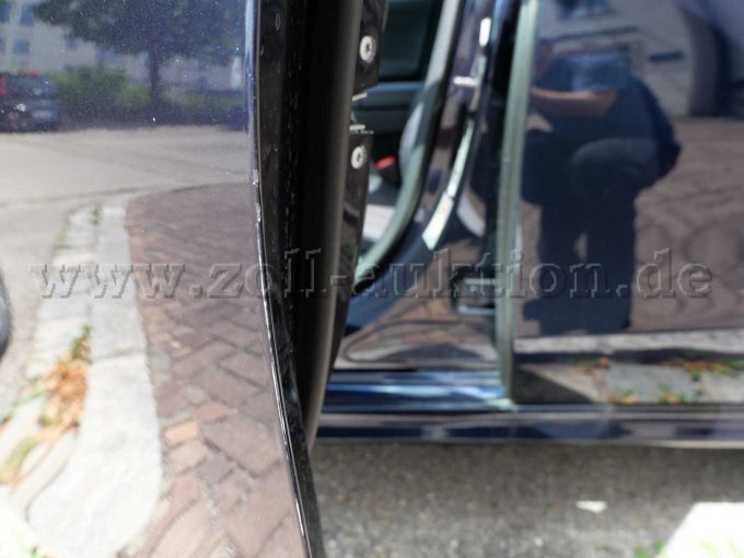 1 Mercedes-Benz E 300 de Avantgarde Advanced – foto 8 – kavel bij Zoll-Auktion, Augsburg