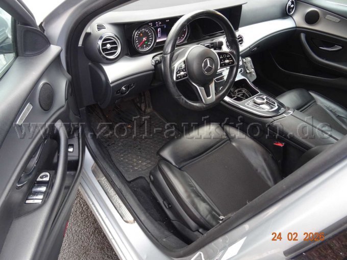 Innenraum Fahrerseite