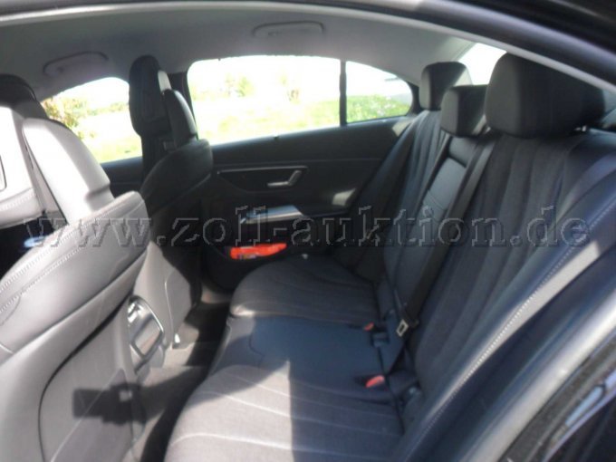 1 Mercedes-Benz E Limousine 300 e Avantgarde Advanced – foto 11 – kavel bij Zoll-Auktion, Greifswald, Hansestadt