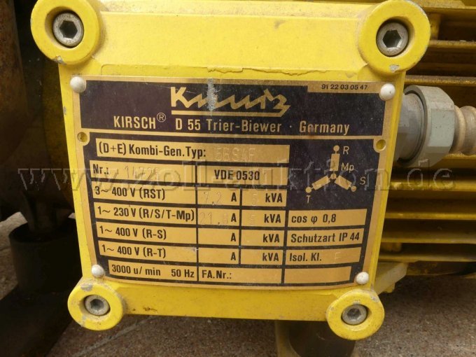 Ansicht Typenschild tragbarer Generator