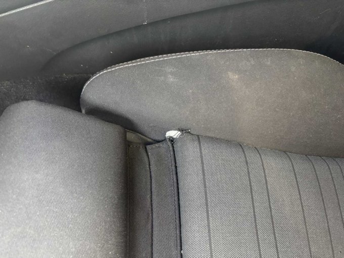 Sitzpolster verschlissen/eingerissen