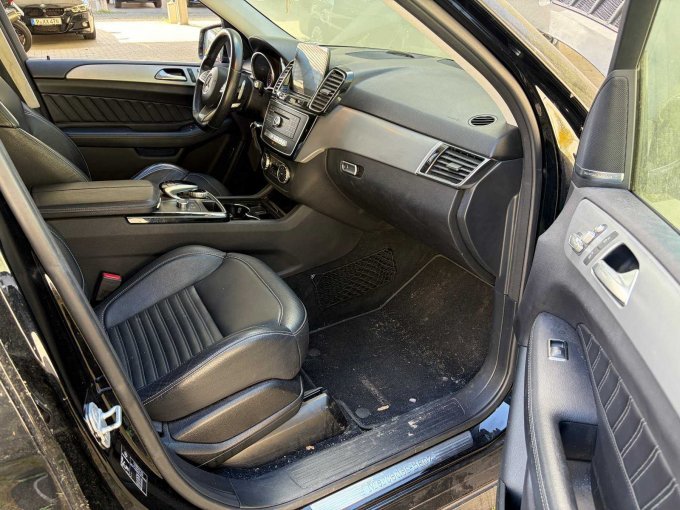 1 Mercedes-Benz GLE 250 d 9G-TRONIC AMG Line – foto 10 – kavel bij Zoll-Auktion, Potsdam