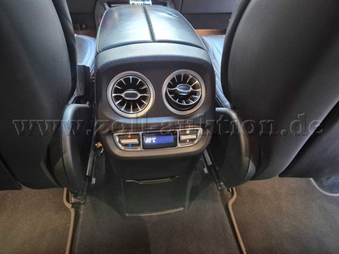 Mittelkonsole hinten