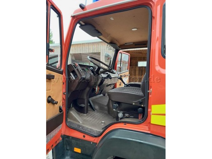 1 Mercedes-Benz MB 814 LF8 met opbouw van Schlingmann – foto 5 – kavel bij Zoll-Auktion, Barmstedt