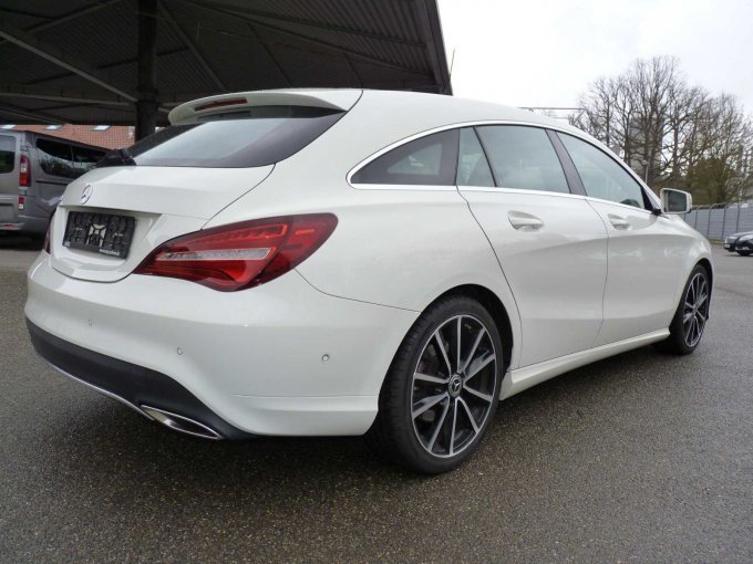 Ânsicht von hinten rechts