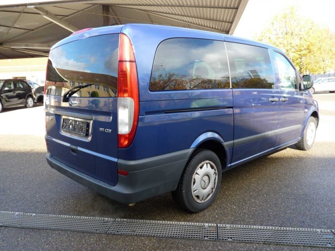 Ansicht von hinten schräg rechts