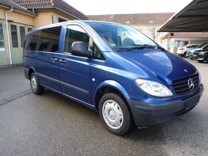 Ansicht von vorne schräg rechts