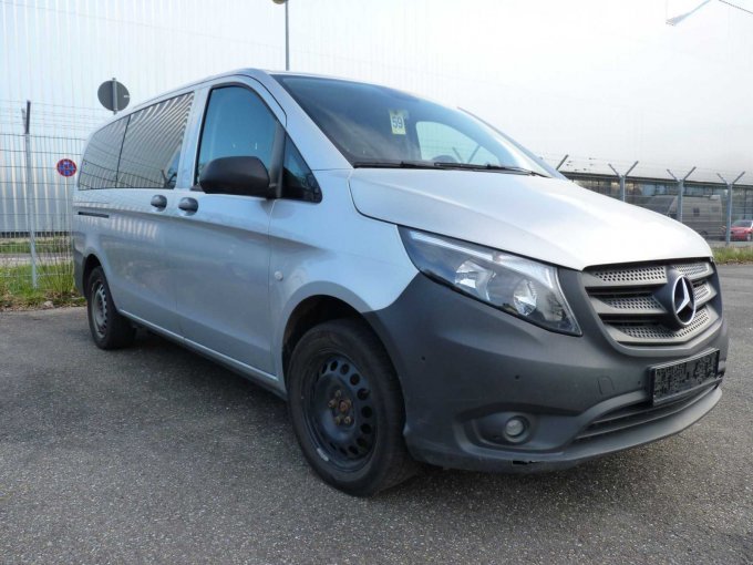 Ansicht von vorne rechts