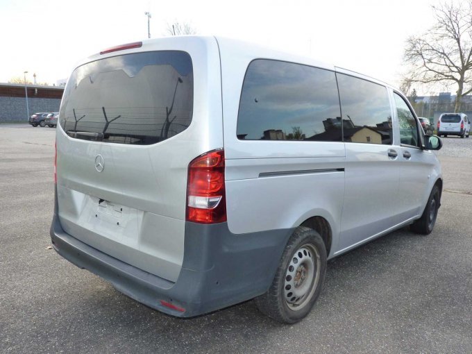 Ansicht von hinten rechts