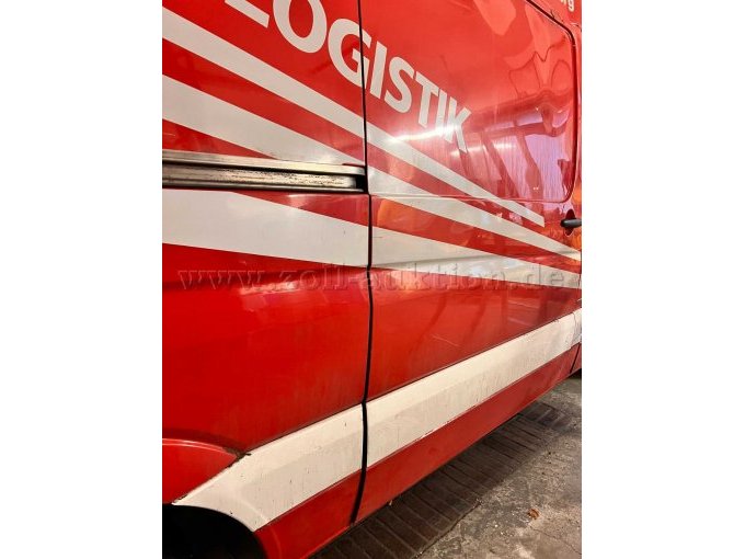 Schaden Schiebetür rechts