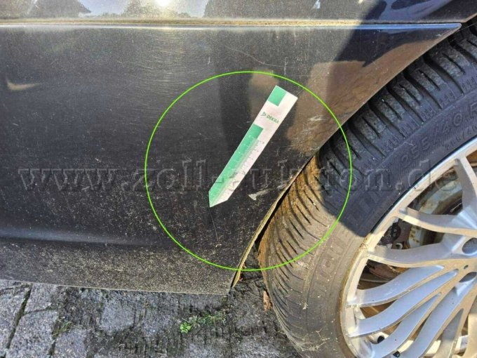 Stoßfänger hinten verschrammt