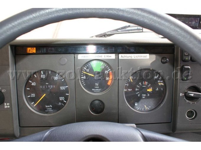 1 Mercedes-Benz, Sonderfahrzeug – Löschfahrzeug LF8/6, Typ 814 F – foto 11 – kavel bij Zoll-Auktion, Tiefenbach