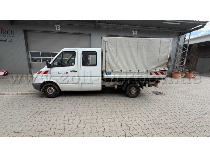 M-Benz Sprinter linke Fahrzeugseite