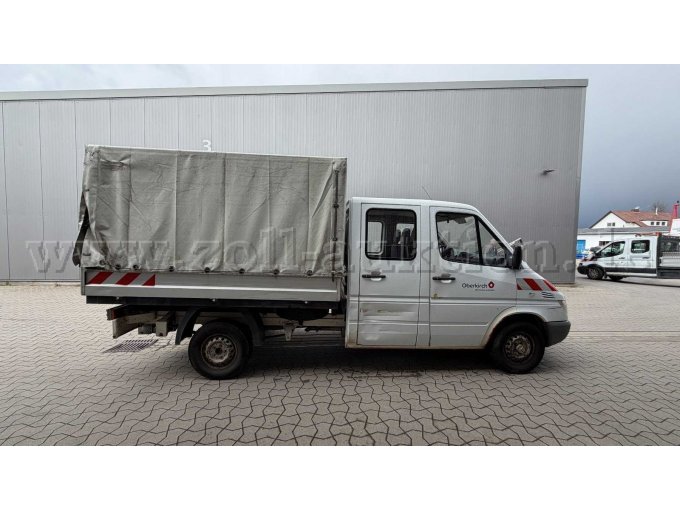 M-Benz Sprinter rechte Fahrzeugseite