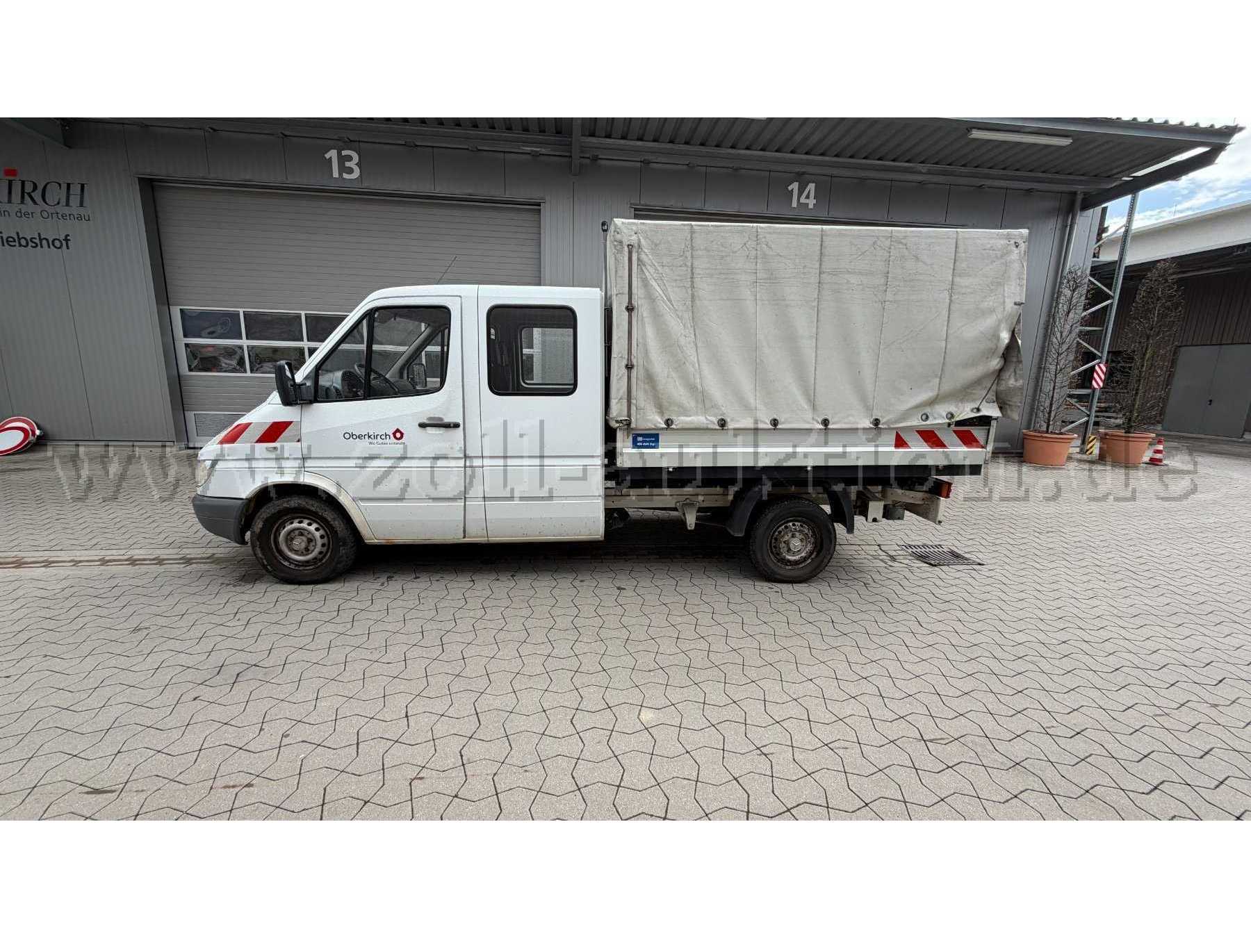 M-Benz Sprinter linke Fahrzeugseite