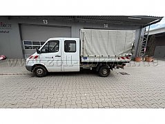 M-Benz Sprinter linke Fahrzeugseite