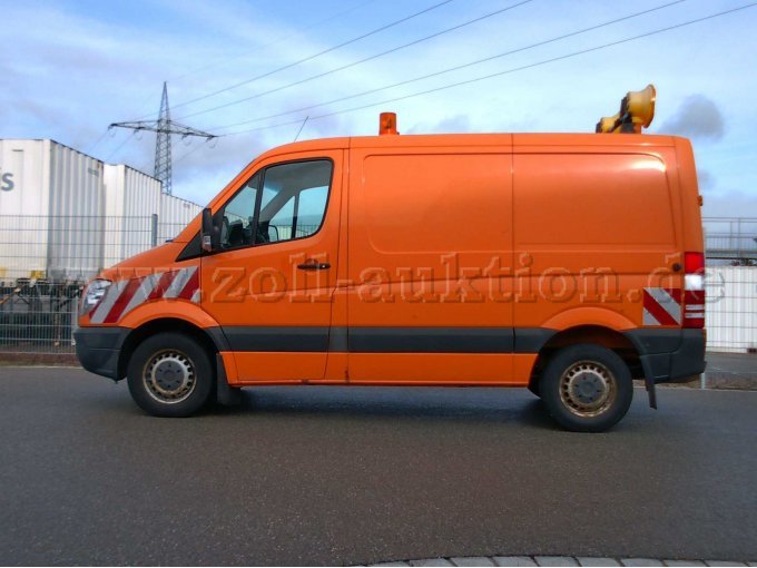 Fahrzeug linke Seite