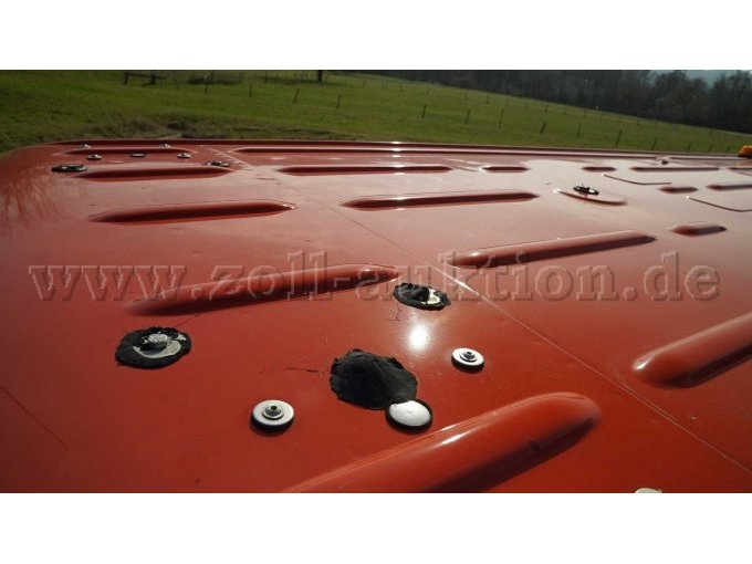 Ansicht Dach mit Ausbauspuren Sondersignalanlage