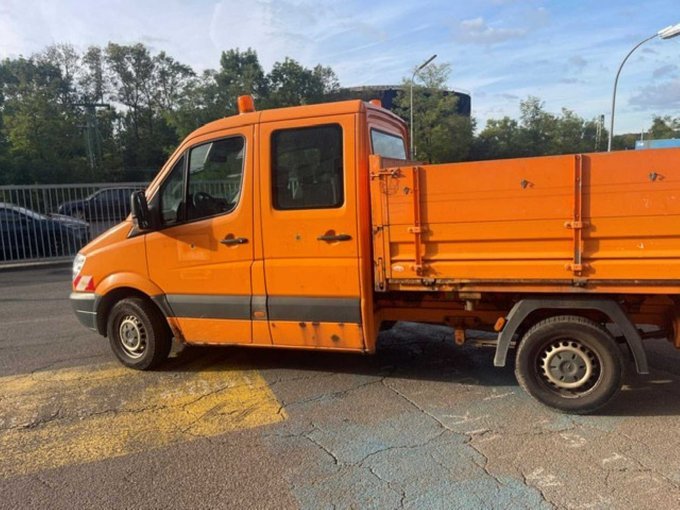 1 Mercedes-Benz Sprinter 3seitenkipper, 3,5t, nicht verkehrssicher – foto 2 – kavel bij Zoll-Auktion, Saarbrücken