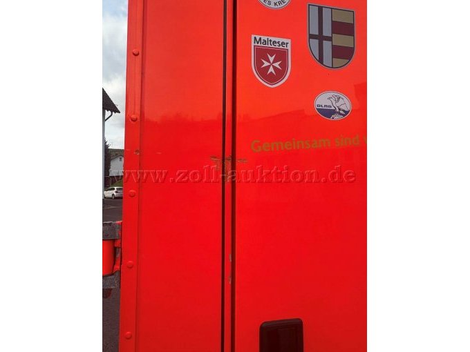 1 Mercedes-Benz Sprinter 416 CDI Rettungstransportwagen – foto 10 – kavel bij Zoll-Auktion, Lennestadt
