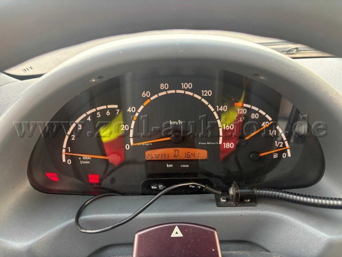1 Mercedes-Benz Sprinter 416 CDI Rettungstransportwagen – foto 13 – kavel bij Zoll-Auktion, Lennestadt