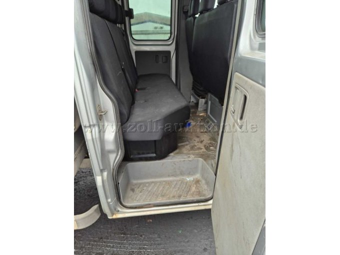 Einstig rechts hinten