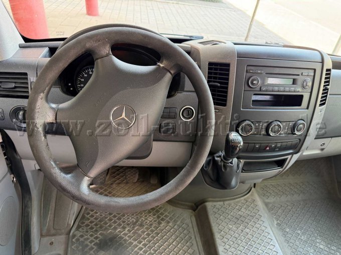 1 Mercedes-Benz Sprinter II (906) 211 CDI (9 zitplaatsen) – foto 6 – kavel bij Zoll-Auktion, Rudersberg