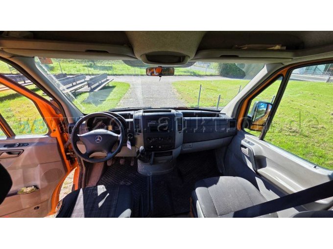 1 Mercedes-Benz Sprinter mit 3 Seiten-Kipper *Bastlerfahrzeug* – foto 8 – kavel bij Zoll-Auktion, Eschwege