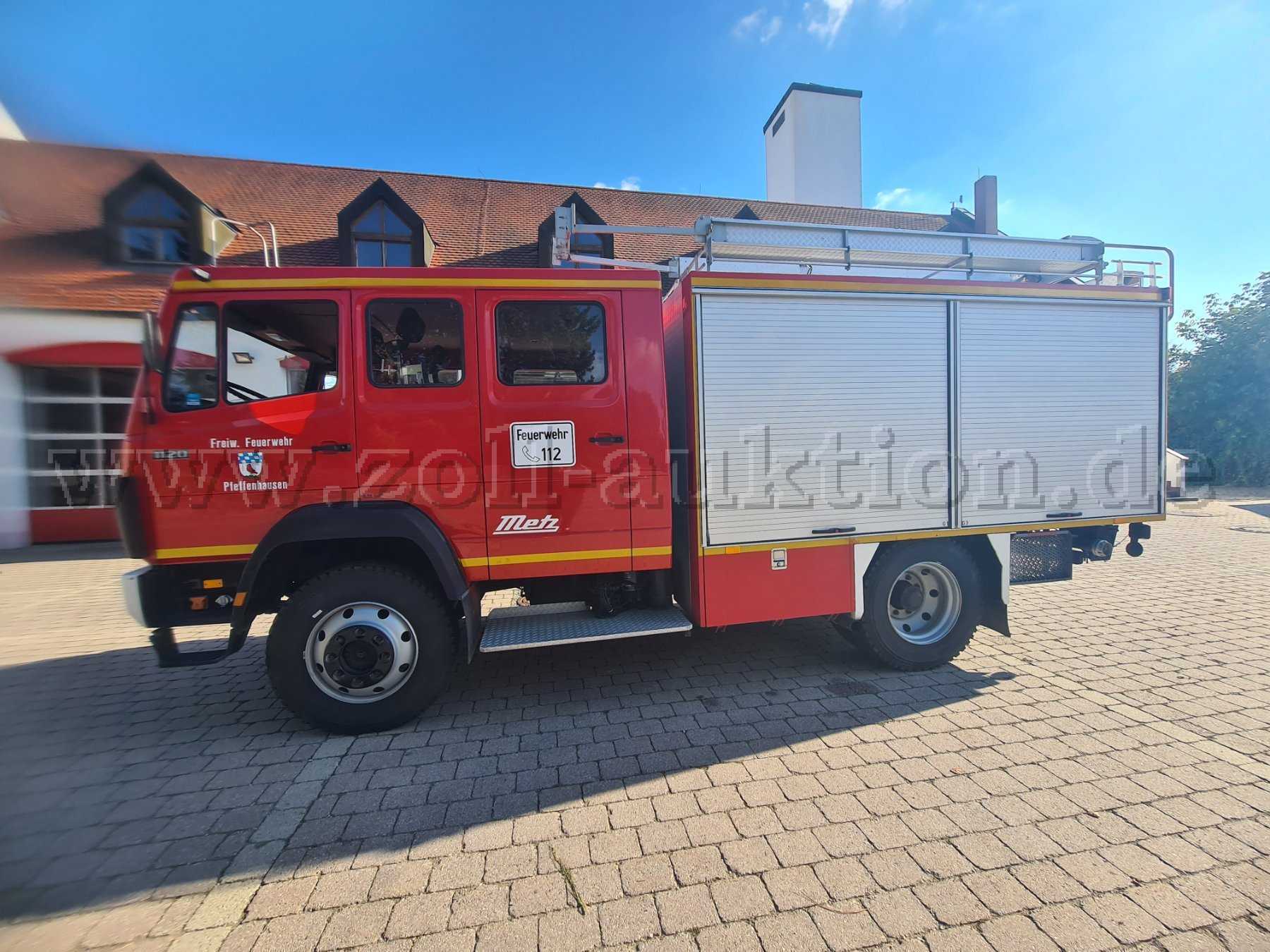 Auto seitlich geschlossen