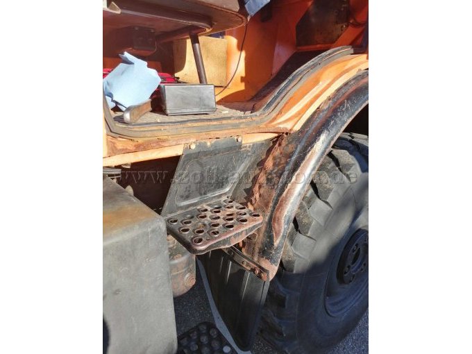 Rost Tritt zur Fahrerkabine