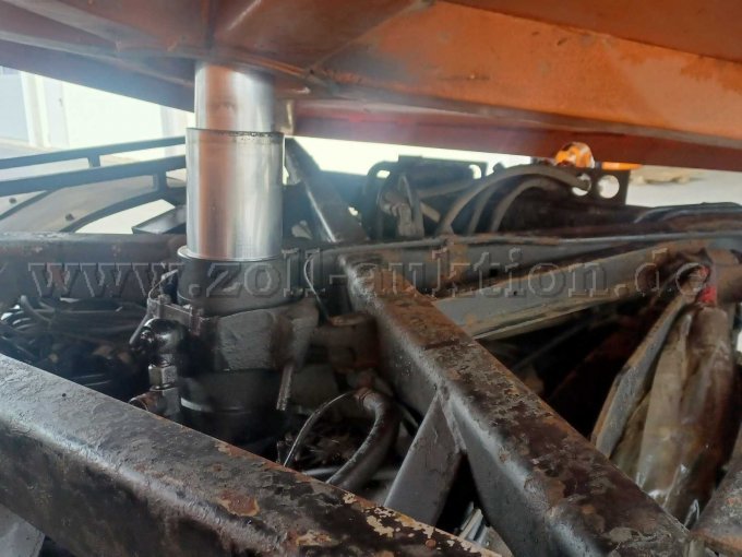 Sicht auf Hubzylinder