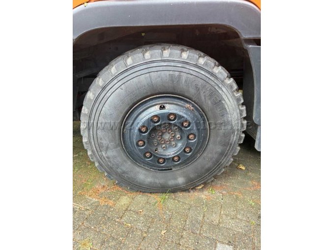 1 Mercedes-Benz Unimog U400 mit Dücker Mähkombination MK 25-800 – foto 8 – kavel bij Zoll-Auktion, Neuenhaus