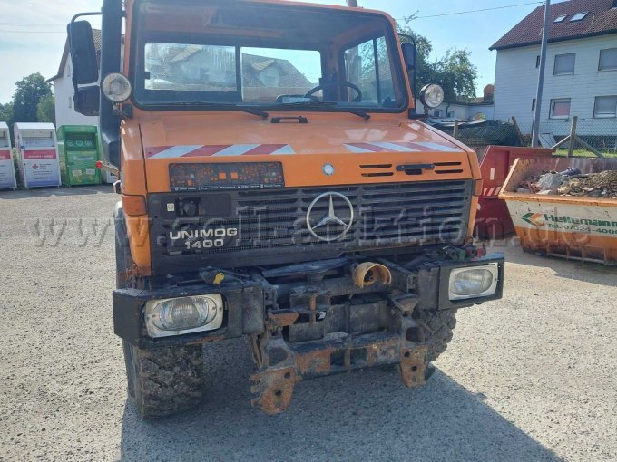 vorne