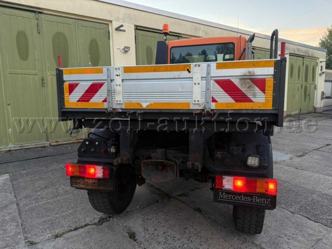 1 Mercedes-Benz Unimog U 290 mit GMEINER Streuautomat und BEILHACK Schneepflug – foto 5 – kavel bij Zoll-Auktion, Flöha